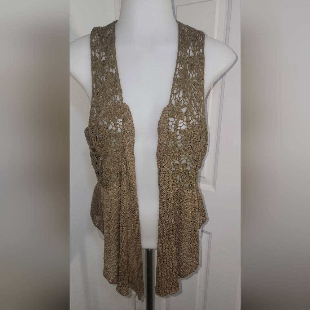 Curio Crochet/Knit Vest
